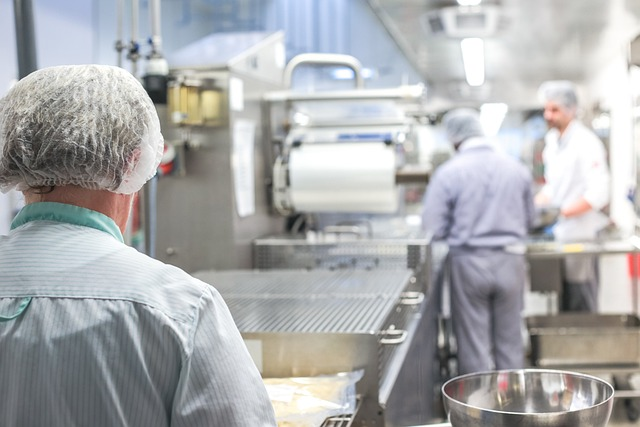 big kitchen, kitchen work, kitchen yeast extract production